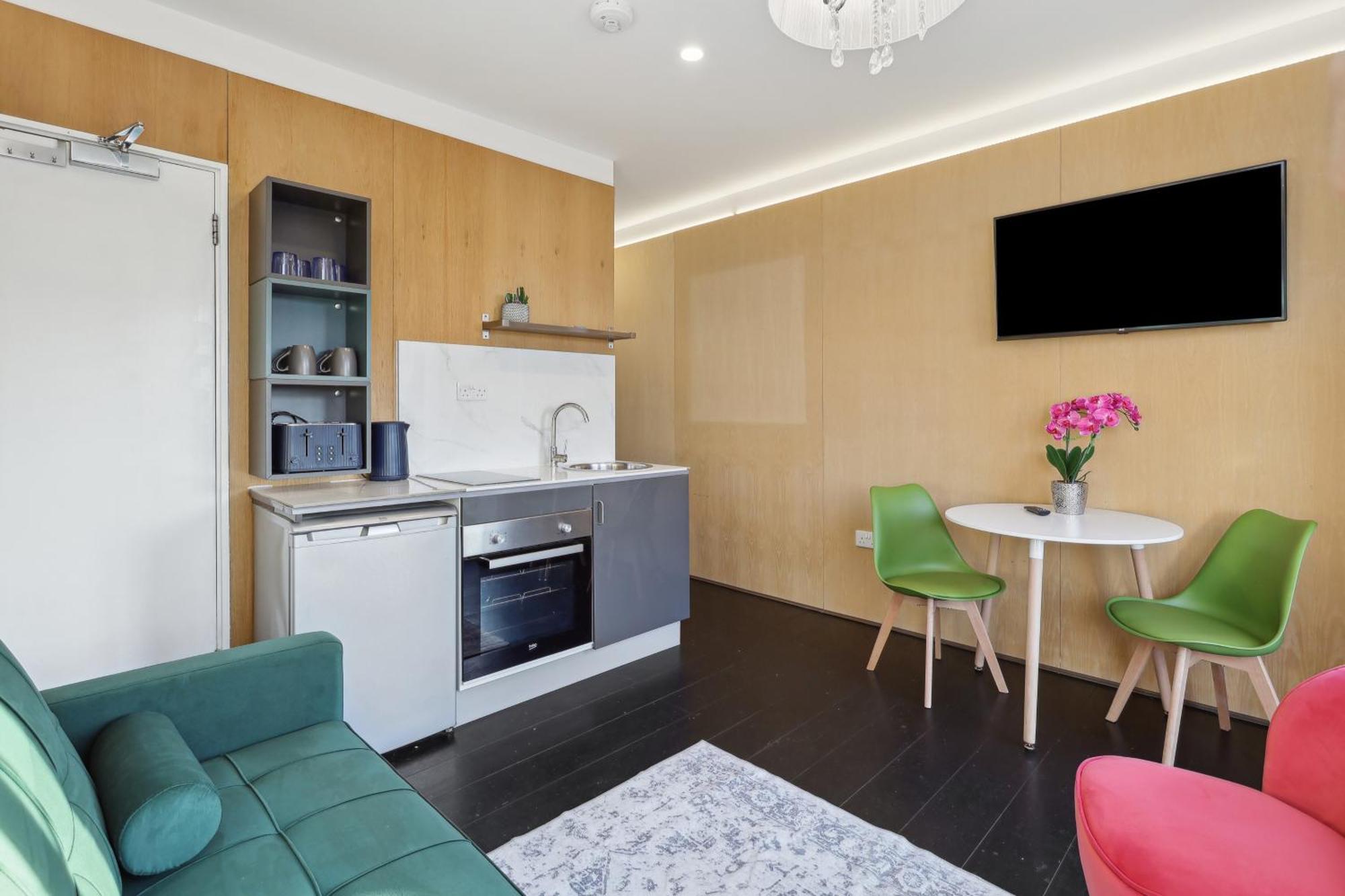 Cosy 1 Bedroom Flat Londra Dış mekan fotoğraf