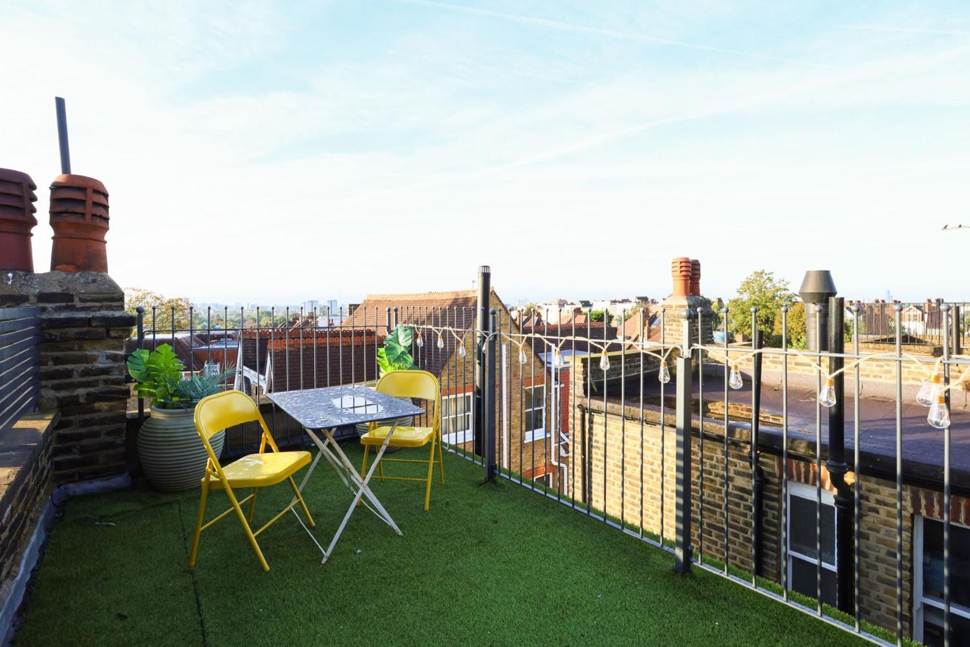 Cosy 1 Bedroom Flat Londra Dış mekan fotoğraf